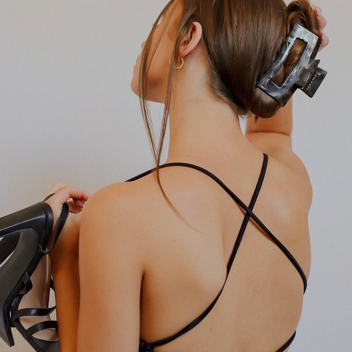 Large Creme Claw Clip- Spring Edition