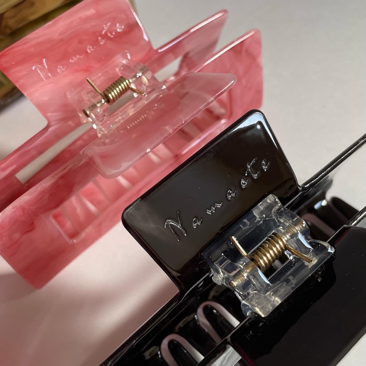 Large Creme Claw Clip- Spring Edition